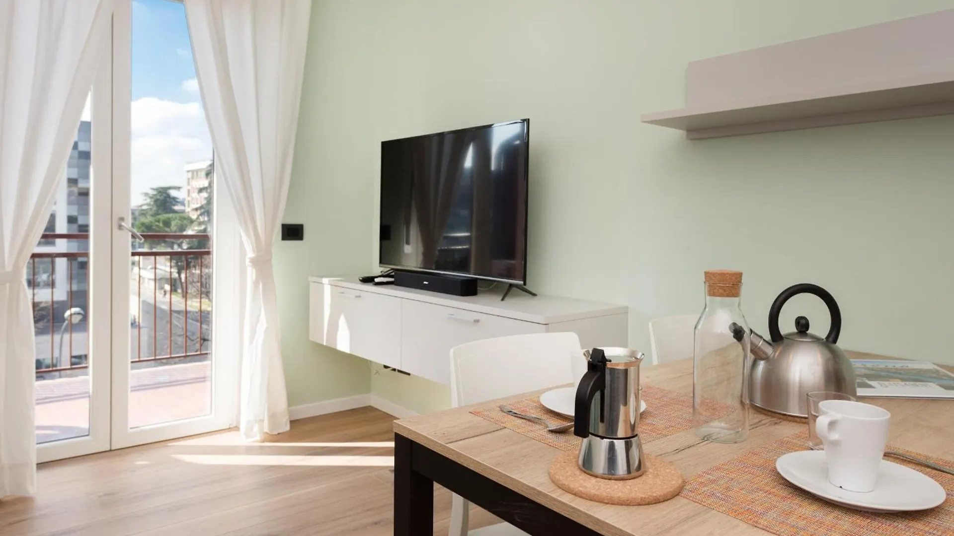 דירות ורונה Flats4Rent Mameli 140 איטליה